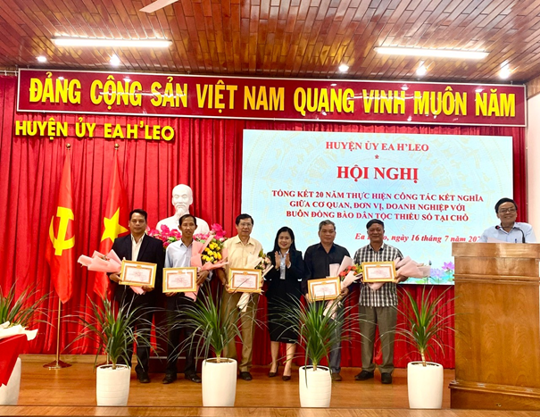 hoai nam 3
